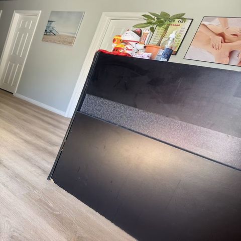 Illustration of Flower spa, massage spa in Newton, MA